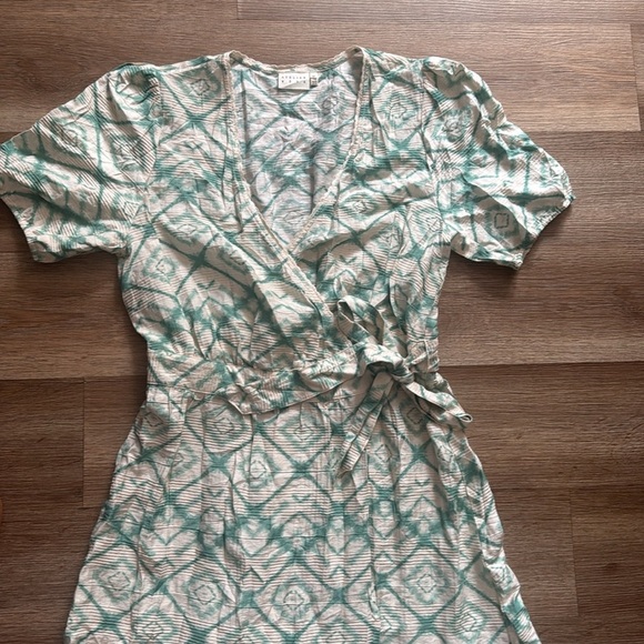 Atelier Reve Batik Wrap Dress - Picture 4 of 9